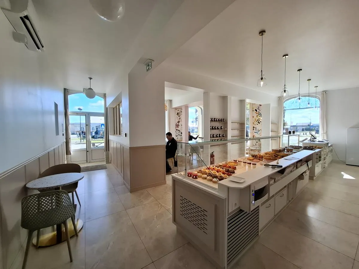 Agencement PATISSERIE ART SUCRÉ PATISSERIE - CHATEAUDUN (28)