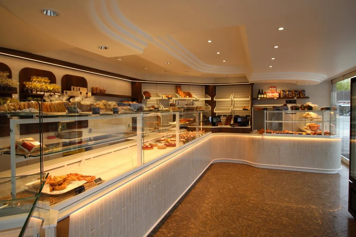 Agencement BOULANGERIE MARIE ROMAIN - JULLOUVILLE (50)